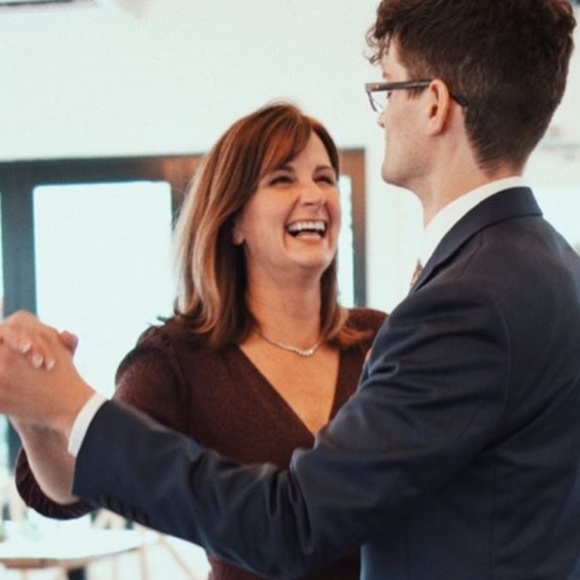 Meet your Posher, Elizabeth - Picture 1 of 1